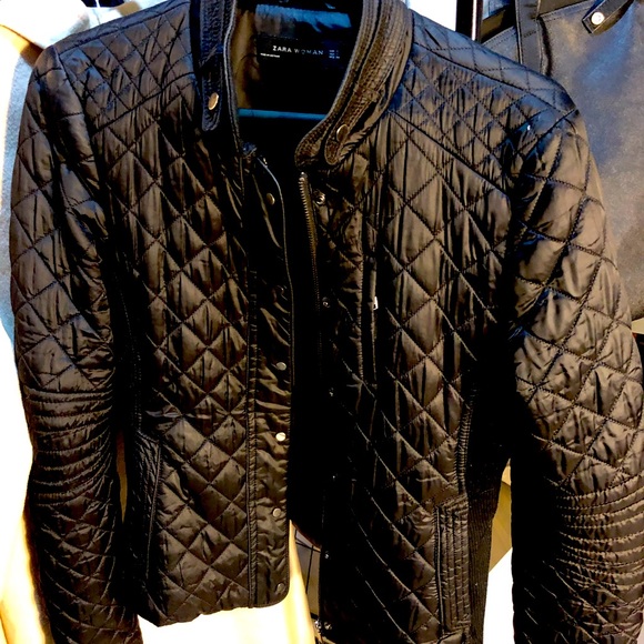 Zara Jackets & Blazers - Zara puffer moto jacket